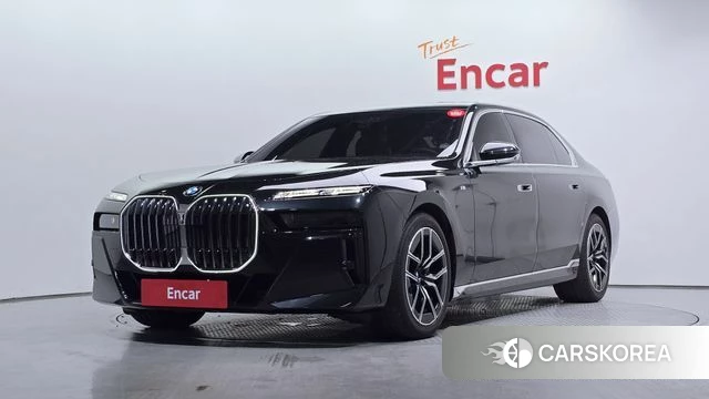 BMW 7 Series (G70) 2024 Черный из Кореи
