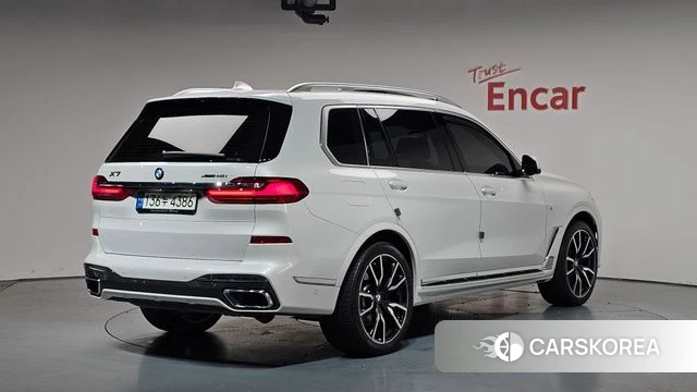 BMW X7 (G07) 2021 Белый из Кореи