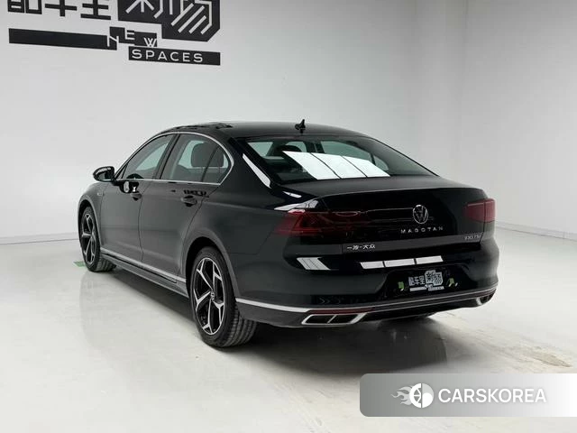 Volkswagen Magotan 2023 Черный из Китая
