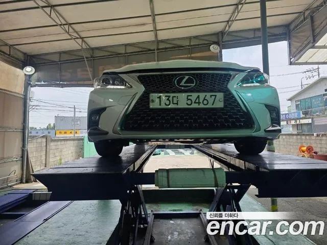 Lexus CT200h id 2892223 из Кореи