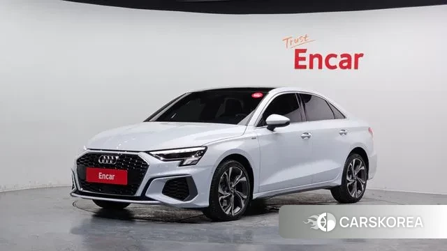 Audi A3 (8Y) 2023 Белый из Кореи