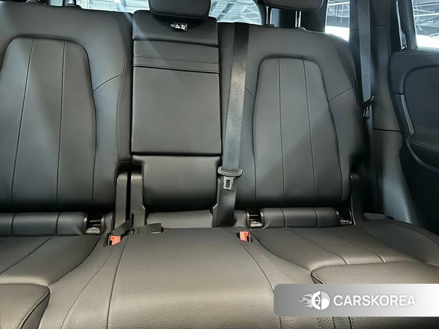 Mercedes-Benz GLB 2024 Черный из Китая