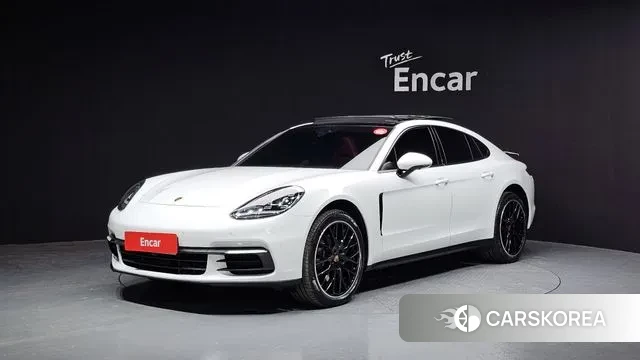 Porsche Panamera (971) 2018 Белый из Кореи