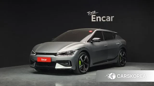 Kia EV6 2023 Серый из Кореи