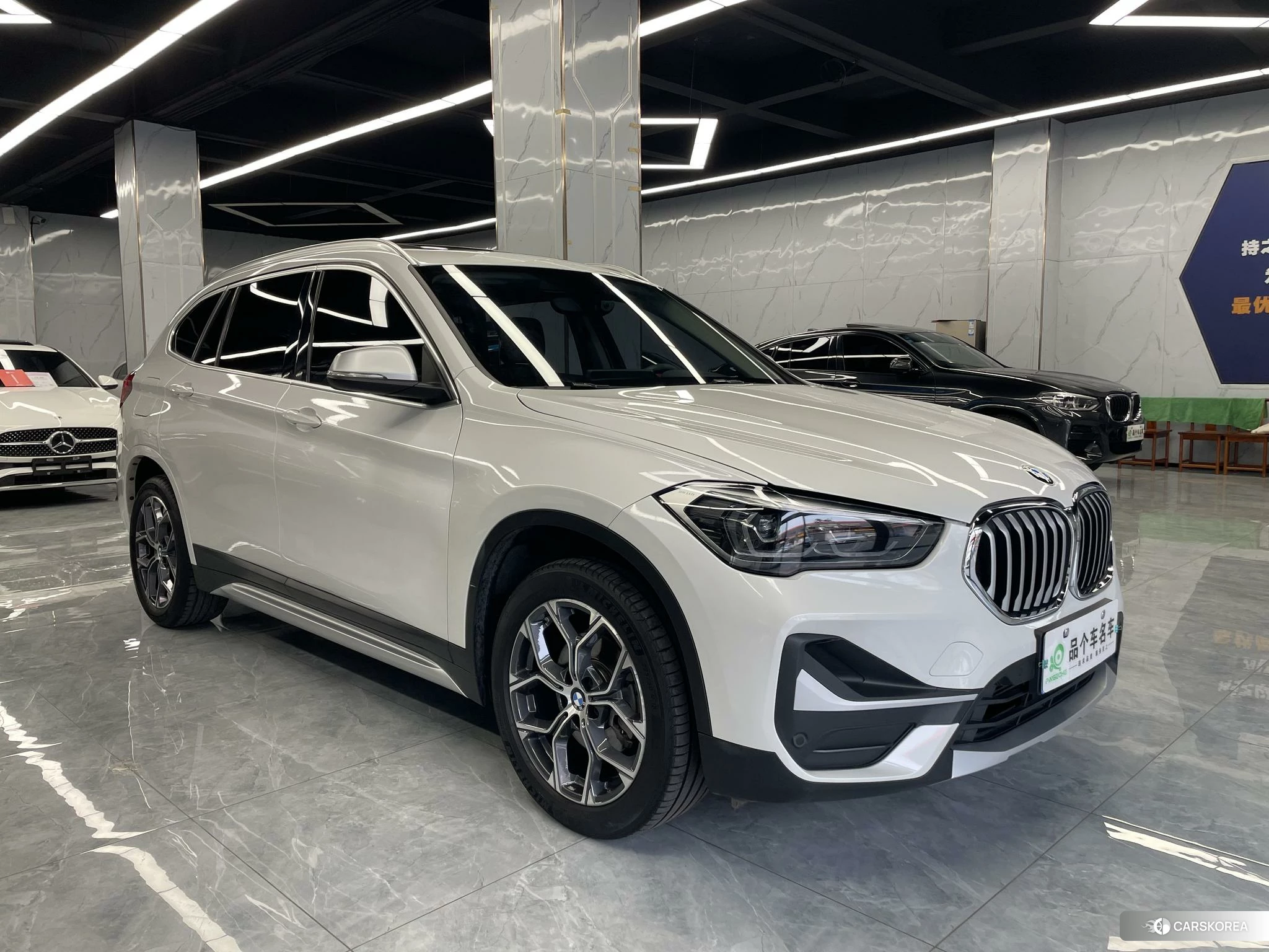 BMW X1 2021 Белый из Китая
