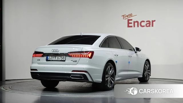 Audi A6 (C8) 2023 Белый из Кореи