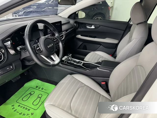Kia K3 2022 Белый из Китая