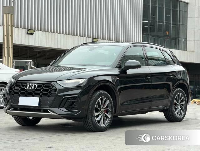 Audi Q5L 2024 Черный из Китая