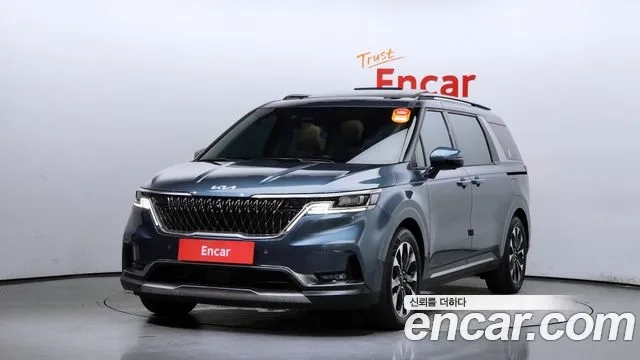 Kia Carnival 4th generation 2023 Небесно-голубой из Кореи