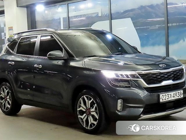 Kia Seltos 2020 Серый из Кореи