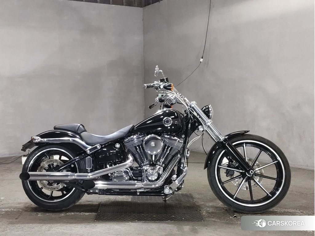 Проданный Harley-Davidson Softail Breakout FXSB 2014 из Японии