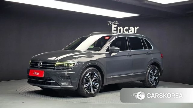 Volkswagen Tiguan second Generation 2018 Серый из Кореи