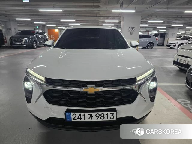 Chevrolet (GM Daewoo) Trax Crossover 2024 Белый из Кореи
