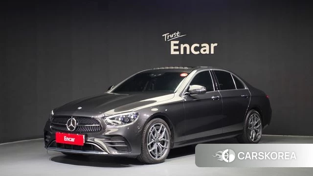 Mercedes-Benz E-Class W213 2020 Серый из Кореи