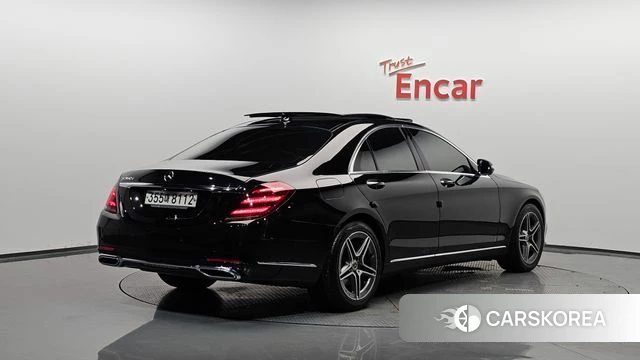 Mercedes-Benz S-Class W222 2019 Черный из Кореи