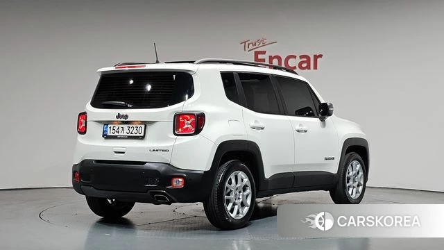 Jeep Renegade 2021 Белый из Кореи