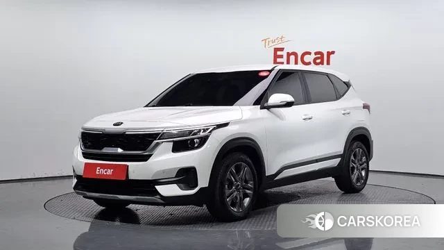 Kia Seltos 2021 Белый из Кореи