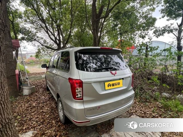 Wuling Automobile Wuling Hongguang 2021 -- из Китая