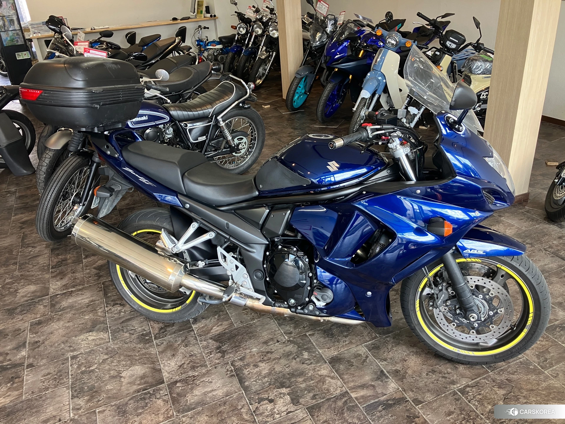 Проданный Suzuki BANDIT 1250F 2010 из Японии