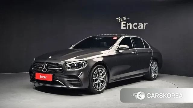 Mercedes-Benz E-Class W213 2022 Серый из Кореи