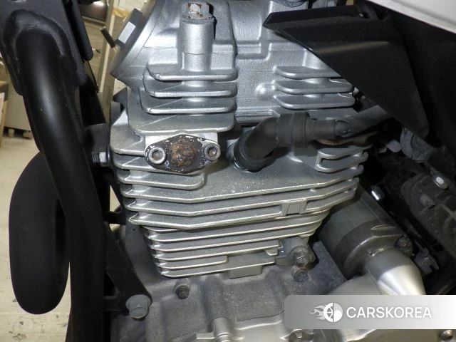 Engine photo