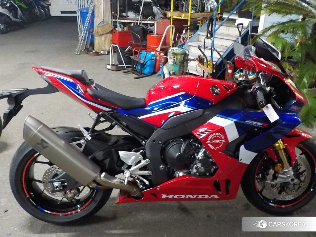 Проданный Honda CBR1000RR-R FIREBLADE SP 2020 из Японии