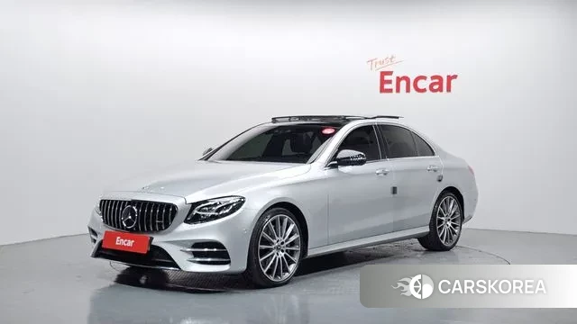 Mercedes-Benz E-Class W213 2020 Серебристо-серый из Кореи
