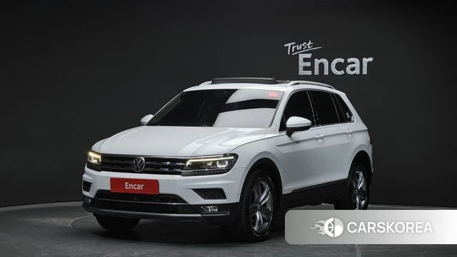 Volkswagen Tiguan second Generation 2018 Белый из Кореи