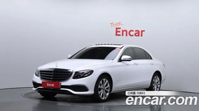 Mercedes-Benz E-Class W213 2020 Белый из Кореи