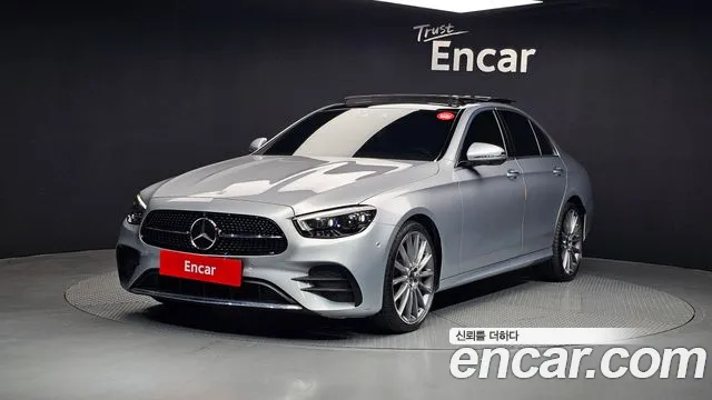 Mercedes-Benz E-Class W213 2022 Серебристо-серый из Кореи