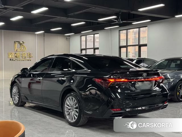Toyota Asian dragon 2025 Черный из Китая