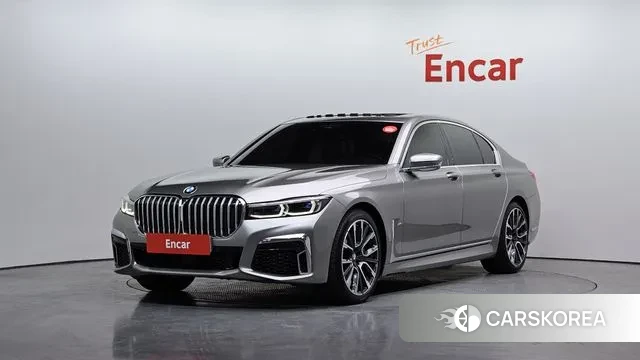 BMW 7 Series (G11) 2021 Серый из Кореи
