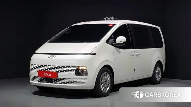 Hyundai Staria 2025 Белый из Кореи