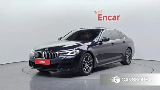 BMW 5 Series (G30) 2020 Черный из Кореи