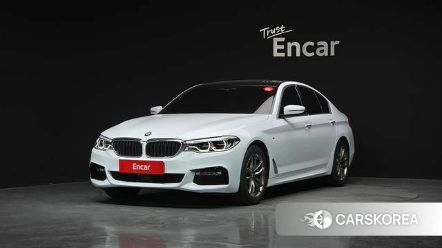 BMW 5 Series (G30) 2018 Белый из Кореи