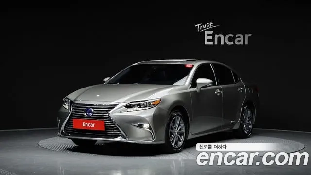 Lexus New ES300h 2018 Песочный из Кореи