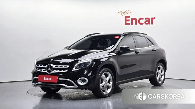 Mercedes-Benz GLA-Class X156 2018 Черный из Кореи
