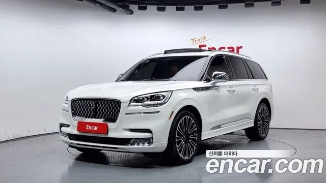 Lincoln Aviator 2nd generation 2021 Белый из Кореи
