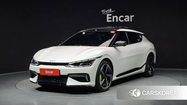 Kia EV6 2023 Белый из Кореи