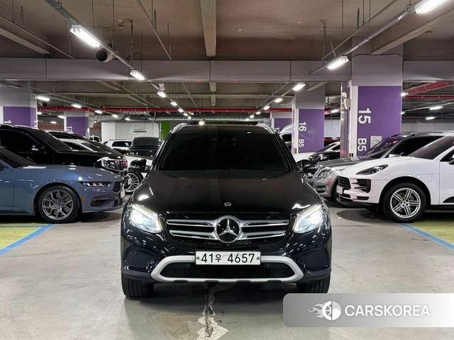 Mercedes-Benz GLC-Class X253 2019 Черный из Кореи