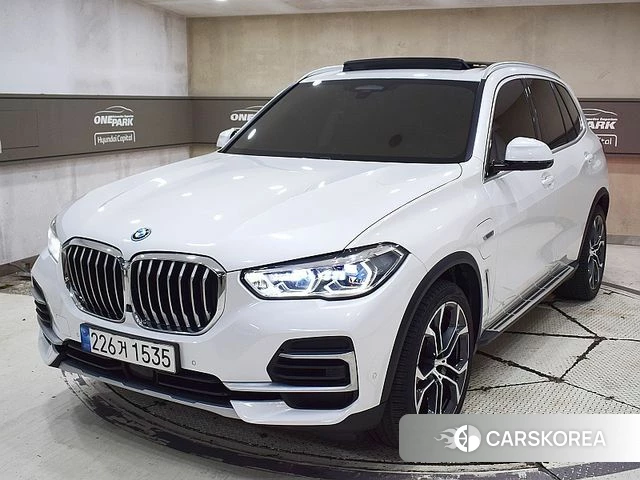 BMW X5 (G05) 2022 Белый из Кореи