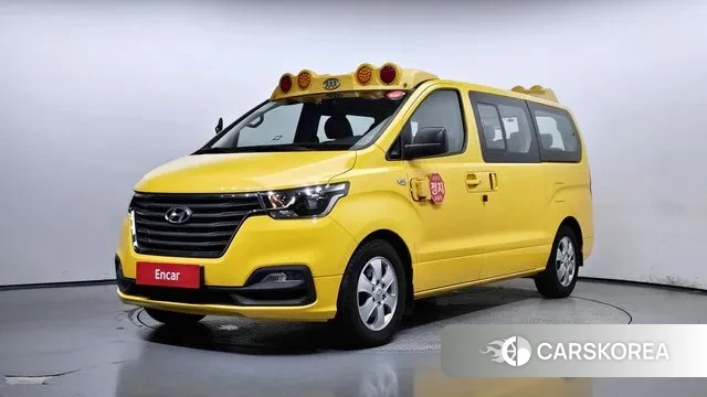 Hyundai The New Grand Starex 2018 Желтый из Кореи