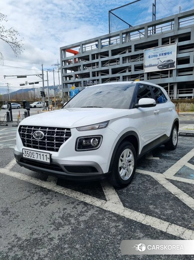 Hyundai Venue 2019 Белый из Кореи