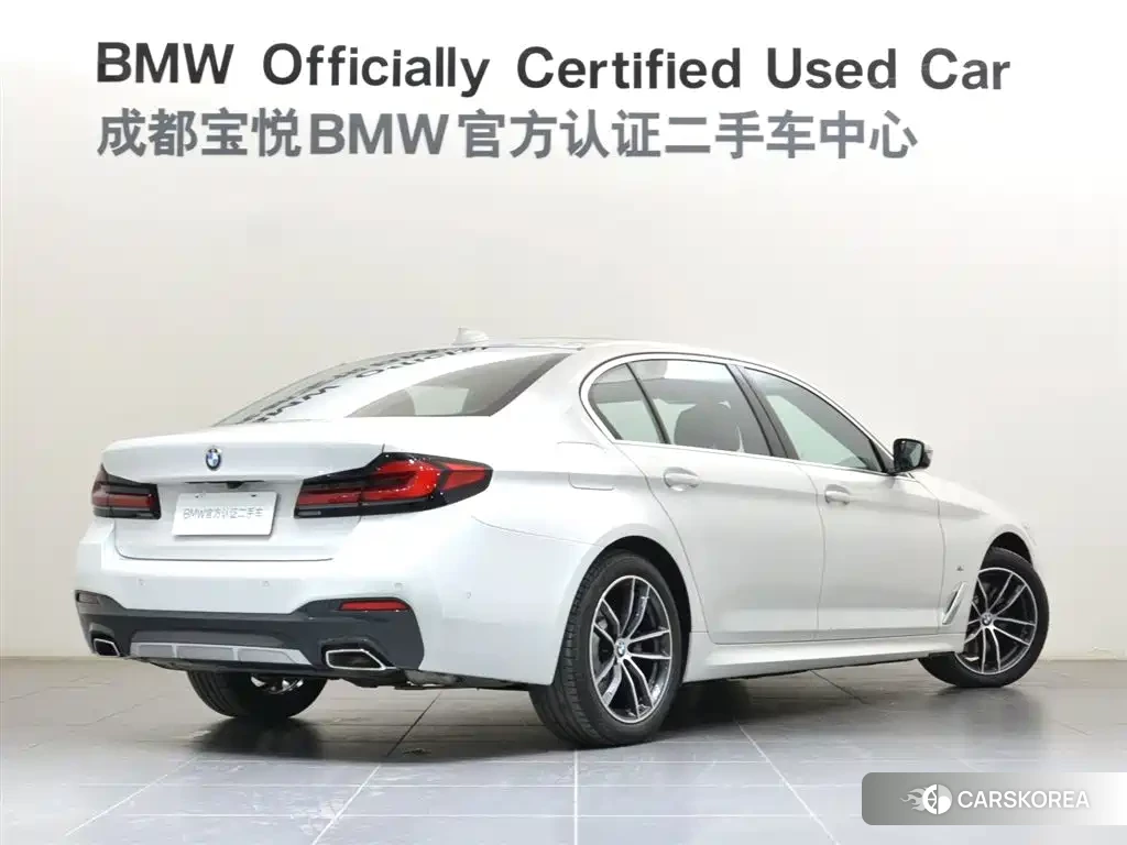 BMW 5 series 2023 Белый из Китая