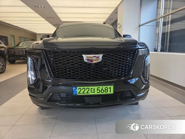 Cadillac Escalade 5th Generation 2025 Черный из Кореи