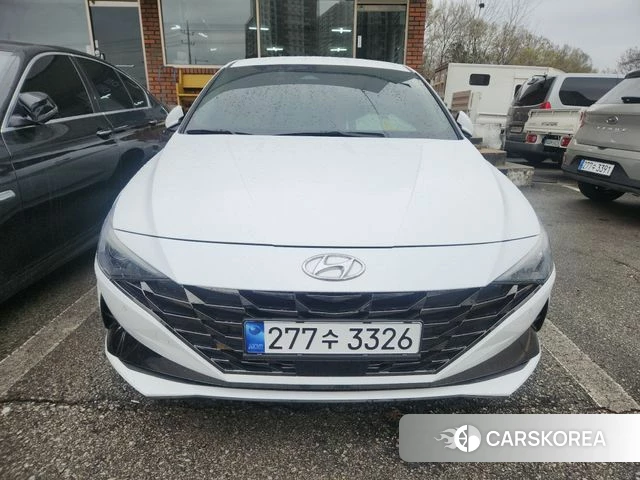 Hyundai Avante (CN7) 2022 Белый из Кореи