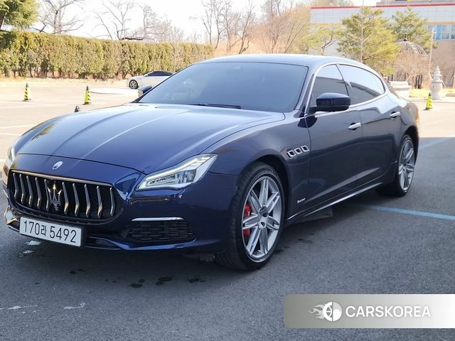 Maserati Quattroporte 2018 Синий из Кореи