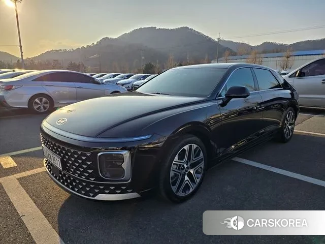 Hyundai Grandeur (GN7) 2025 Черный из Кореи