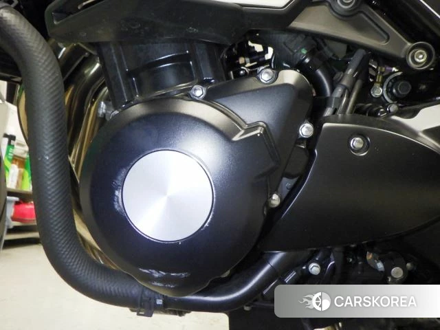 Engine photo