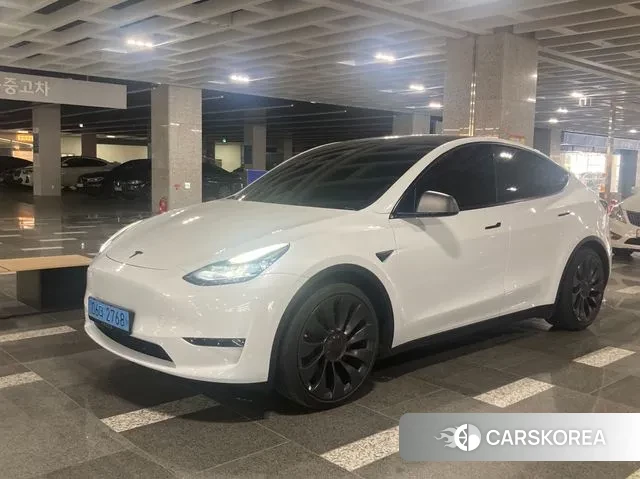 Tesla Model Y 2024 Белый из Кореи